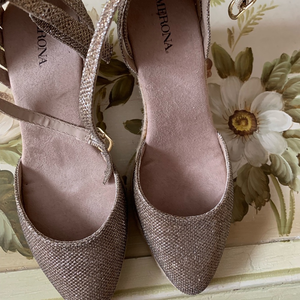 Size 6.5 espadrille